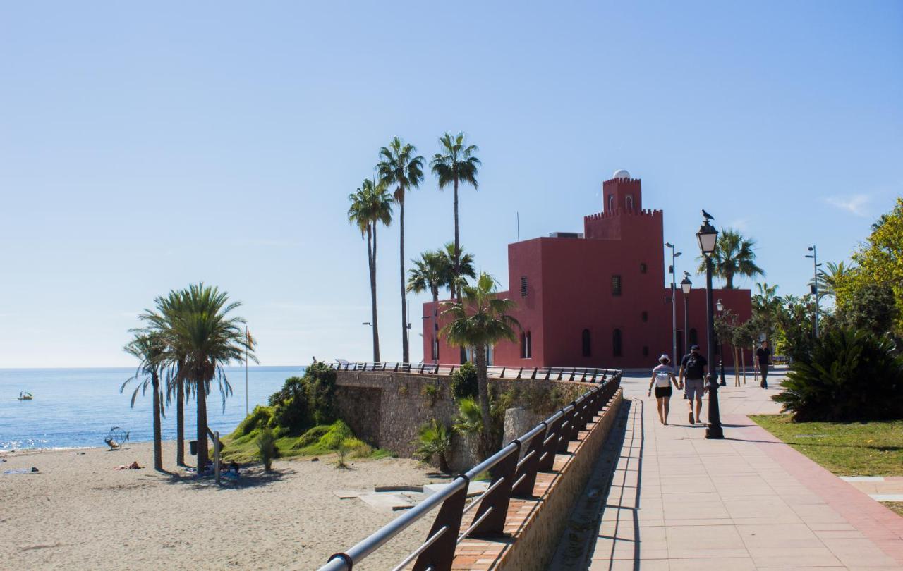 Appartement 2bdr Sunny With Pool And Private Parking In Benalmádena