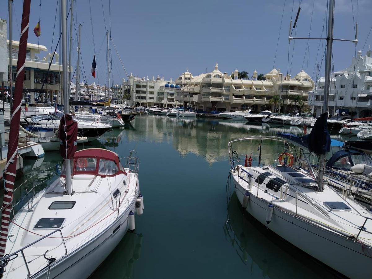 Apartamento 2bdr Sunny With Pool And Private Parking In *