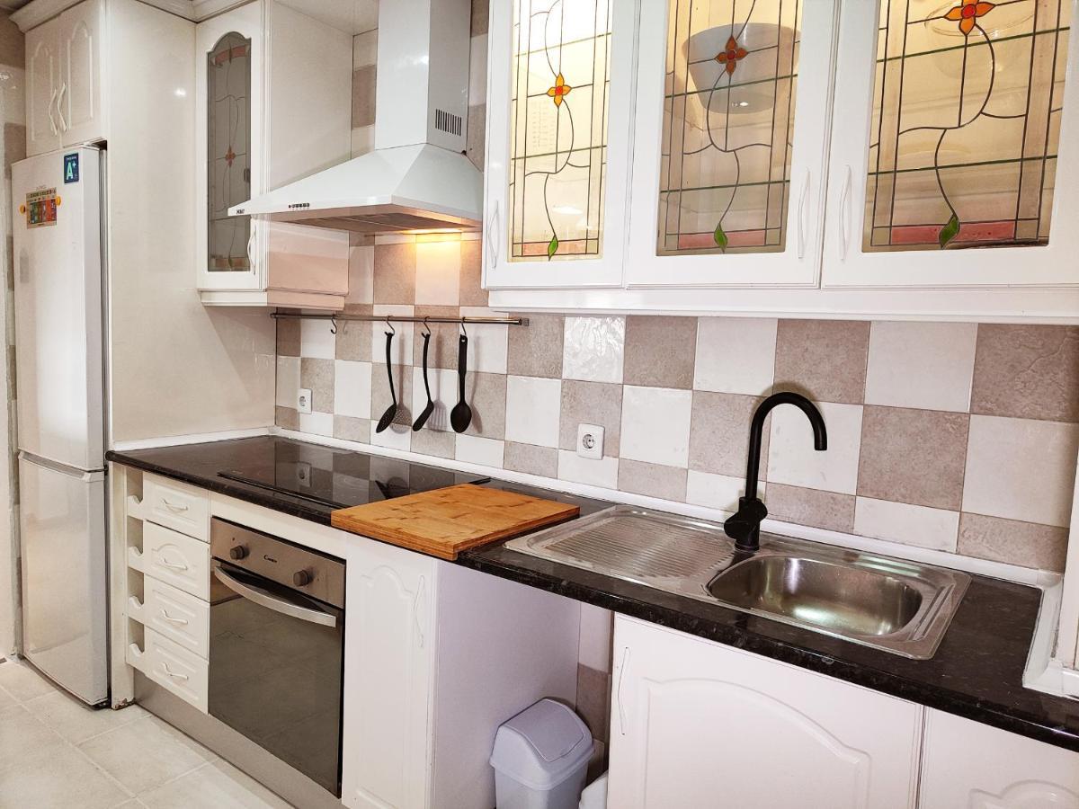 2bdr Sunny With Pool And Private Parking In Apartamento *